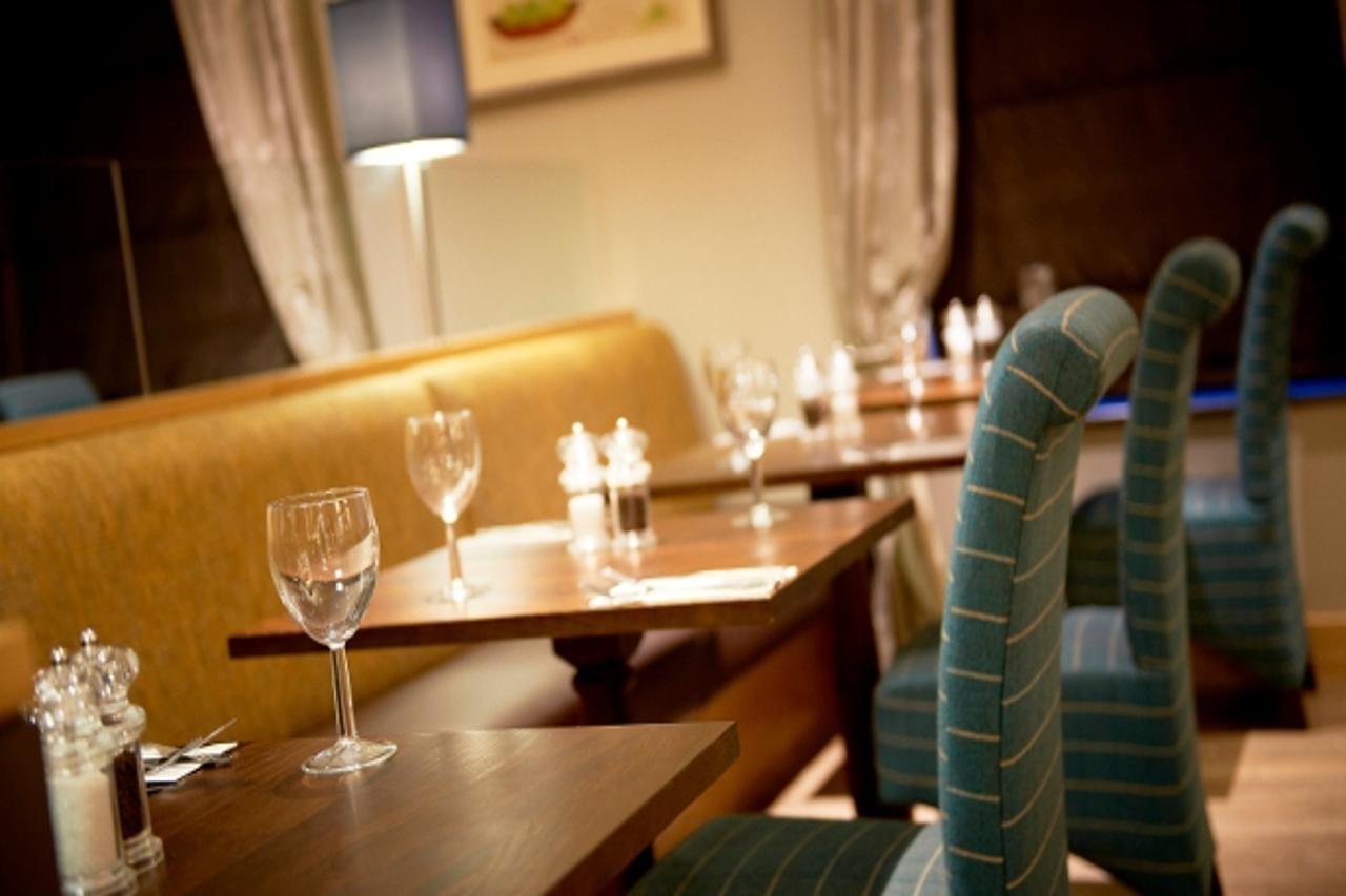 Premier Inn Birmingham City - Aston Екстер'єр фото
